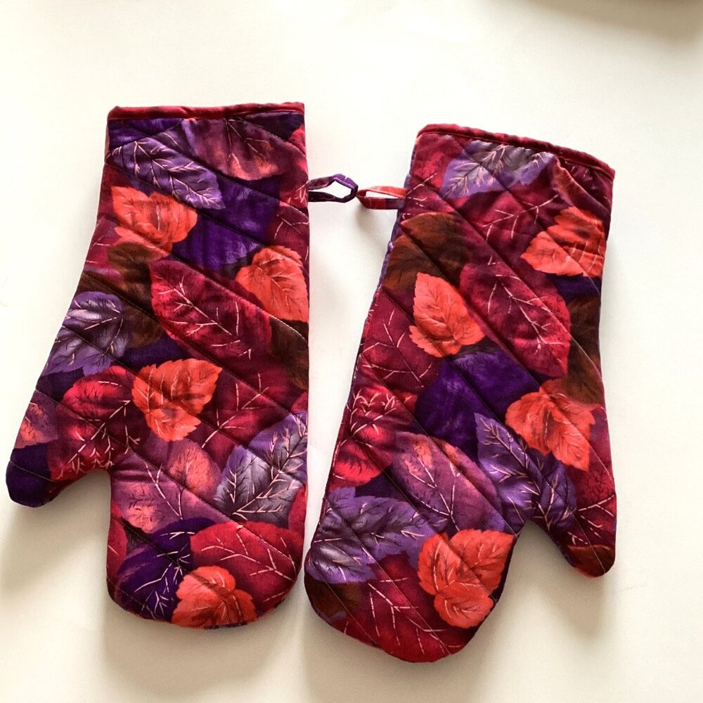 Handmade Oven Mitts + Tea Cup Pot Holder Set + Tea Towel Kitchen Linens - Picture 2 of 6